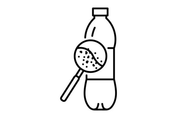 Microplastic in water bottle black line icon. Ocean pollution. Pictogram for web page, mobile app, promo.